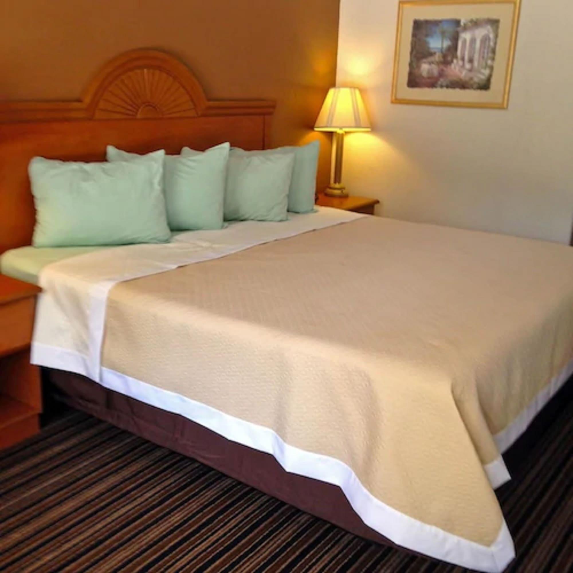Americas Best Value Inn Deridder Bagian luar foto